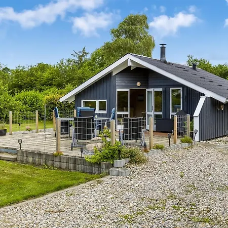 Дом отдыха Elize - 10km From The Sea By Interhome *