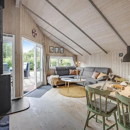 Elize - 10km From The Sea By Interhome