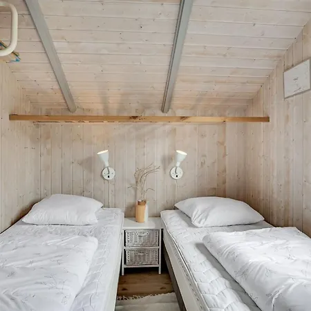 Nyaraló Elize - 10km From The Sea By Interhome *