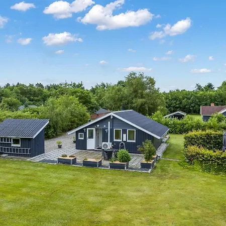 Elize - 10km From The Sea By Interhome